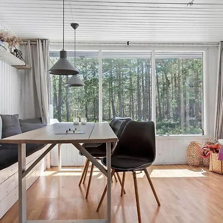 2661-nexo-egernvej-14 * Neksø